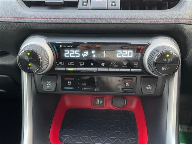 TOYOTA RAV4 HYBRID 4WD 2023