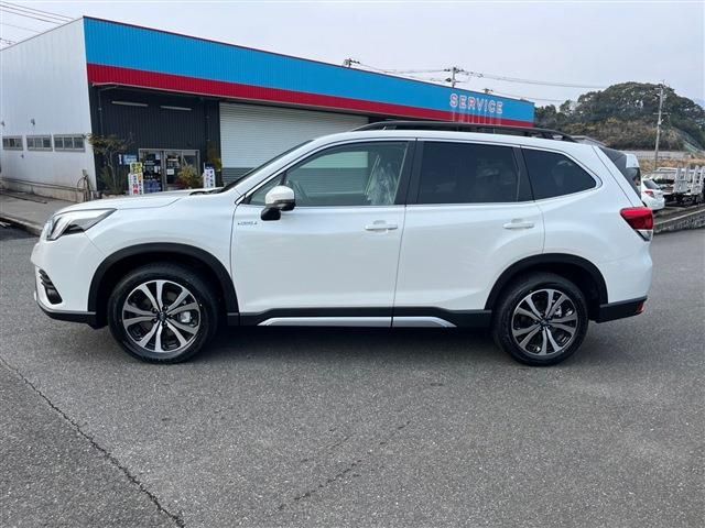 SUBARU FORESTER 2024