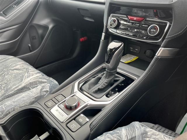 SUBARU FORESTER 2024