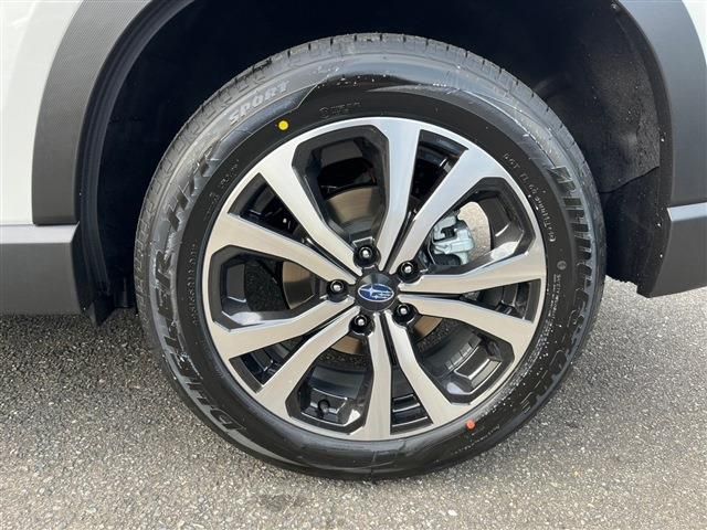 SUBARU FORESTER 2024