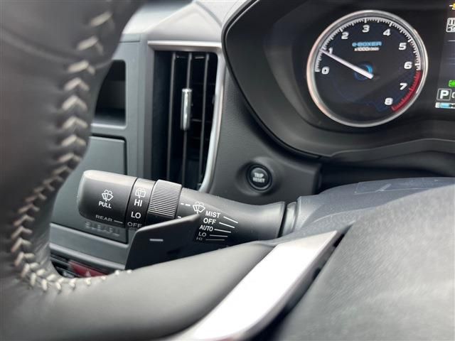 SUBARU FORESTER 2024