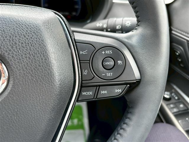 TOYOTA HARRIER HYBRID 2023