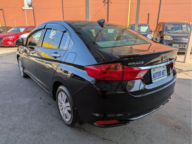 HONDA GRACE 2015