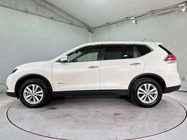 NISSAN X-TRAIL HYBRID 2WD 2016