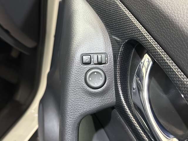 NISSAN X-TRAIL HYBRID 2WD 2016