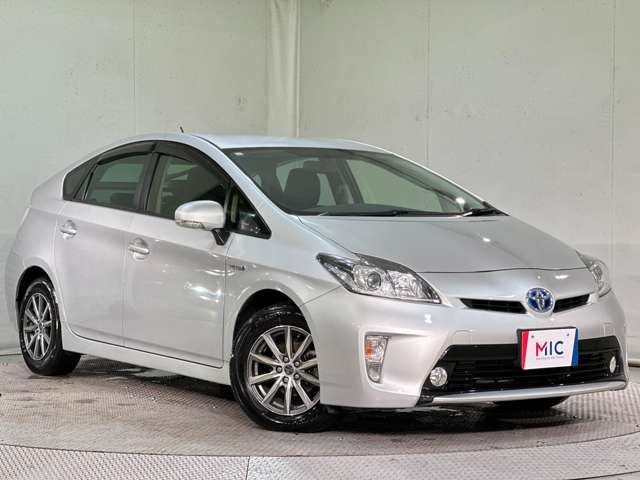 TOYOTA PRIUS 2013