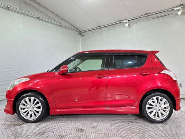 SUZUKI SWIFT 2012