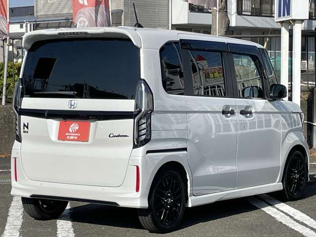 HONDA N BOX CUSTOM 2022