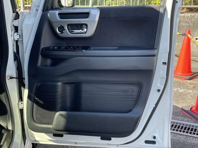 HONDA N BOX CUSTOM 2022