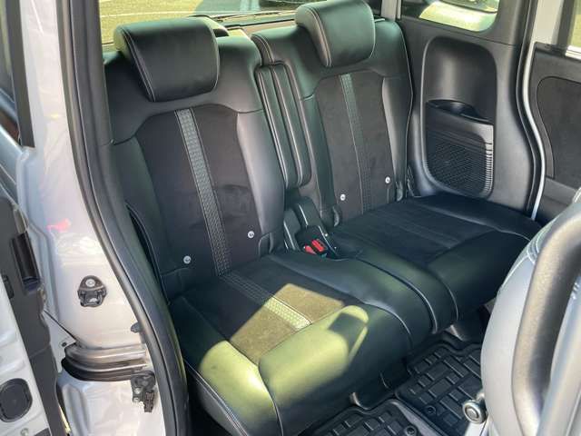 HONDA N BOX CUSTOM 2022