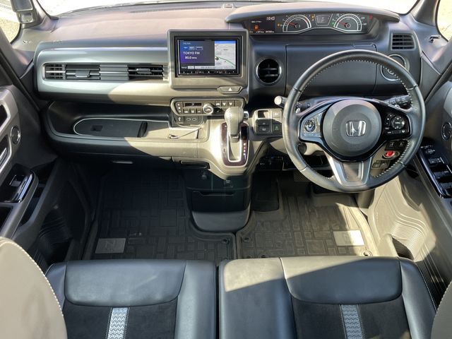 HONDA N BOX CUSTOM 2022