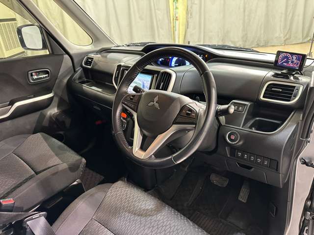 MITSUBISHI DELICA D:2 CUSTOM 2WD 2015