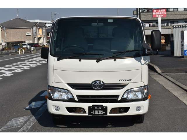 TOYOTA DYNA 2020