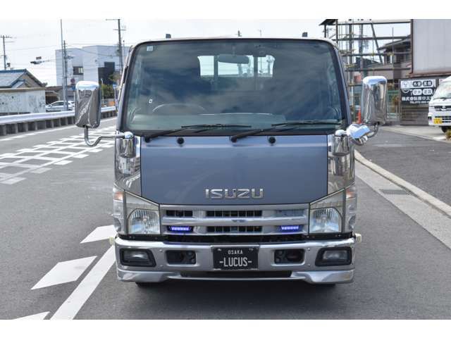 ISUZU ELF 2011