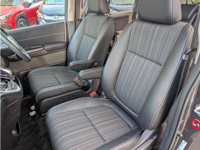 HONDA FREED plus HYBRID 4WD 2018