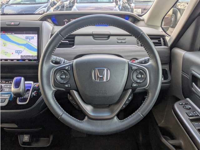 HONDA FREED plus HYBRID 4WD 2018