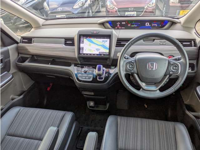 HONDA FREED plus HYBRID 4WD 2018