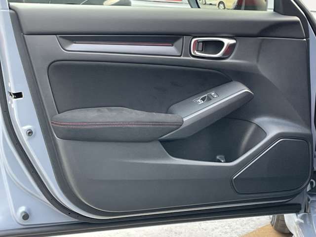 HONDA CIVIC hatchback 2025