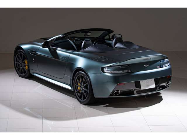 ASTON MARTIN ASTON MARTIN ROADSTER 2018