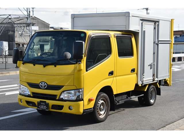 TOYOTA DYNA 2017