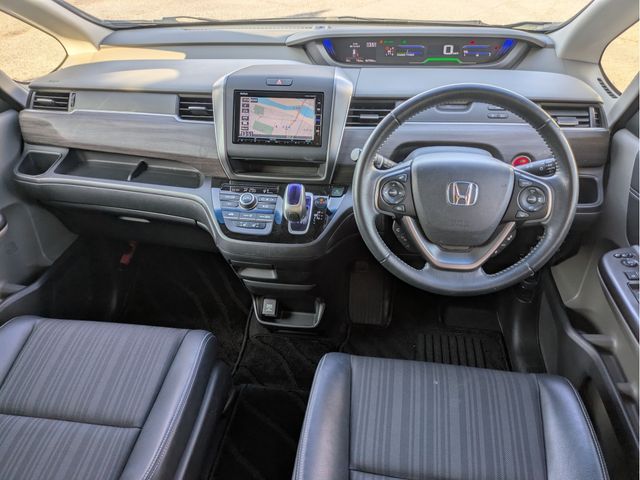 HONDA FREED 2018