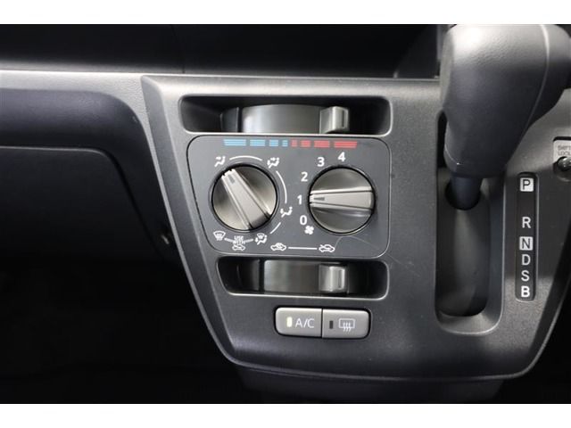 DAIHATSU MIRA e:S 2022