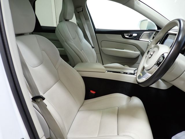 VOLVO VOLVO XC60 2020