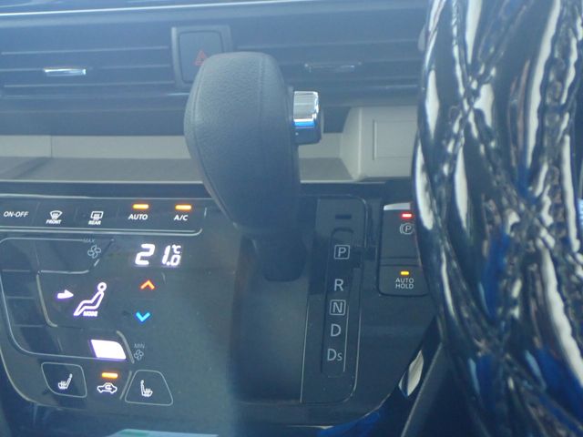 MITSUBISHI DELICA MINI 2025