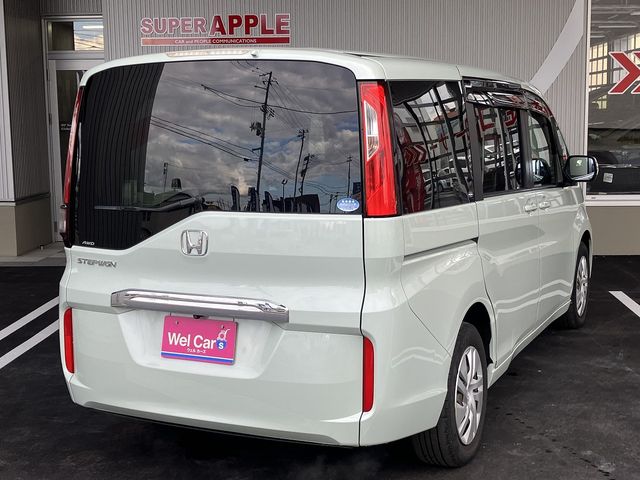 HONDA STEPWAGON 4WD 2015