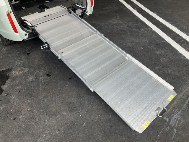 HONDA STEPWAGON 4WD 2015