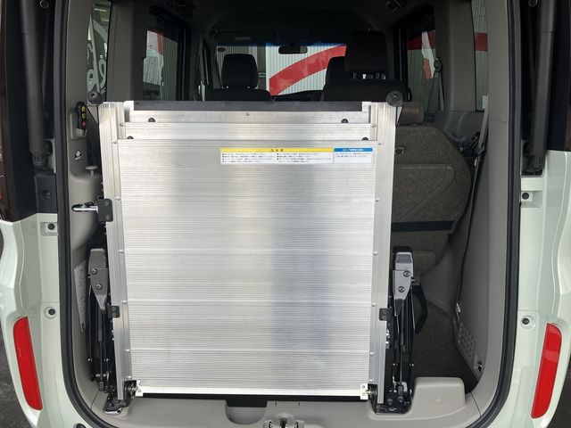 HONDA STEPWAGON 4WD 2015