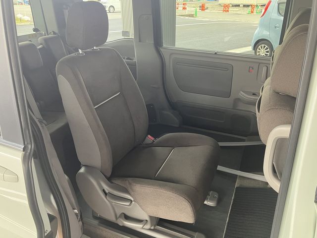 HONDA STEPWAGON 4WD 2015