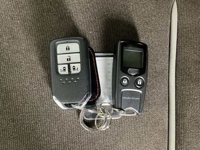 HONDA STEPWAGON 4WD 2015