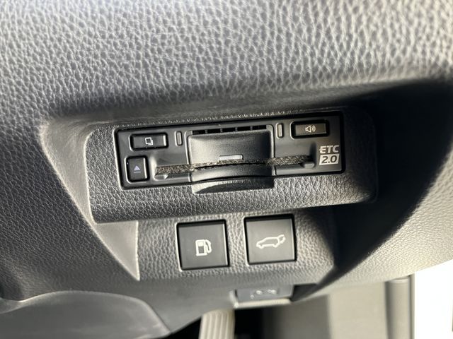 TOYOTA CROWN SPORT 2024