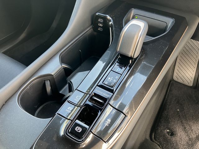 TOYOTA CROWN SPORT 2024