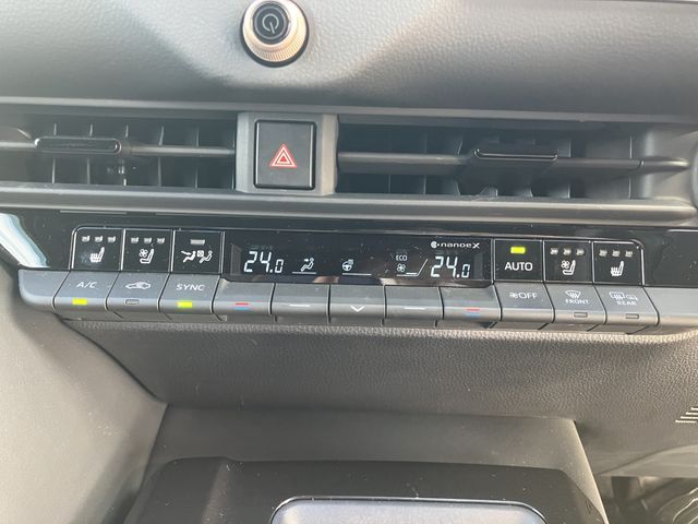 TOYOTA CROWN SPORT 2024