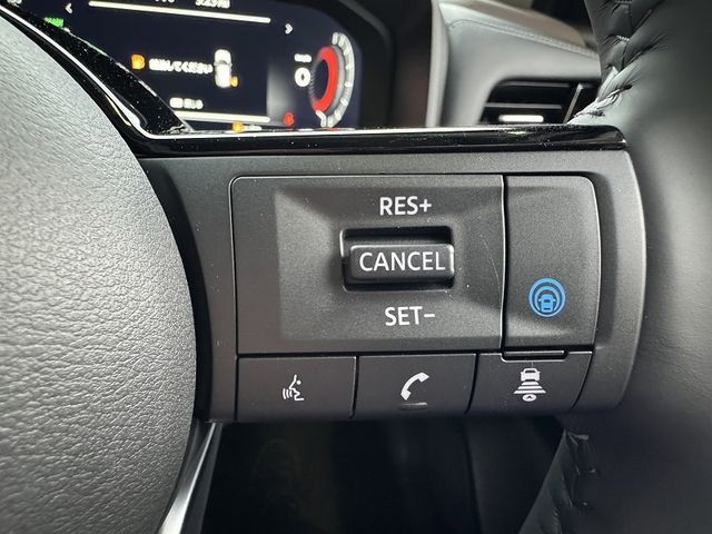 NISSAN X-TRAIL HYBRID 4WD 2025