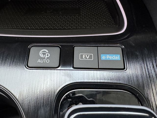 NISSAN X-TRAIL HYBRID 4WD 2025