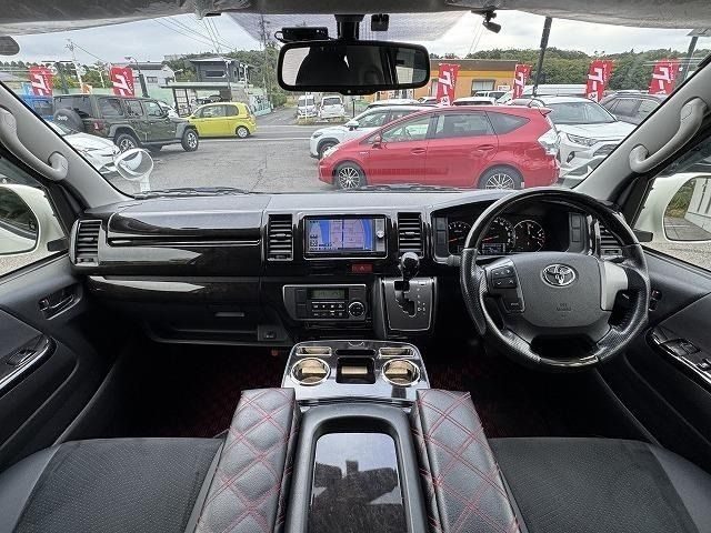 TOYOTA HIACE van 2WD 2016