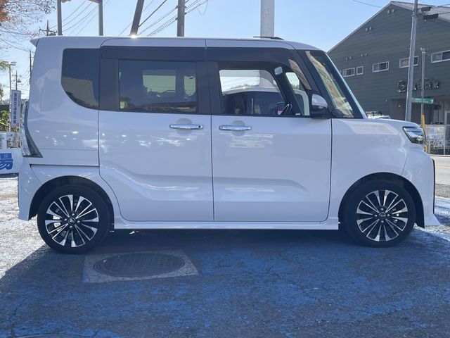 DAIHATSU TANTO CUSTOM 2022