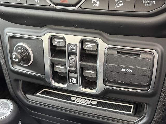 JEEP JEEP WRANGLER UNLIMITED 2019