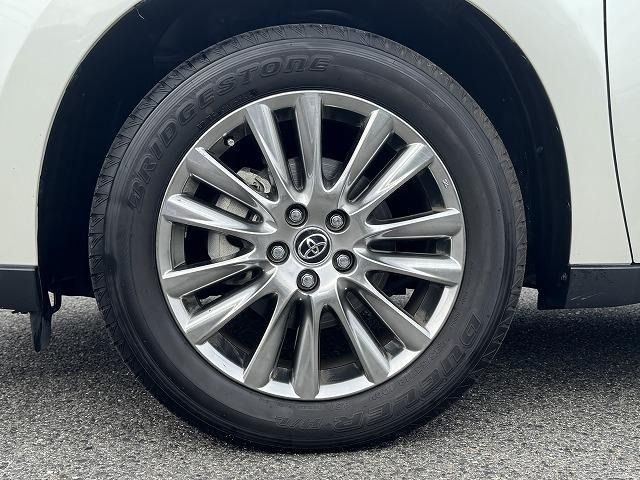 TOYOTA HARRIER 2WD 2014