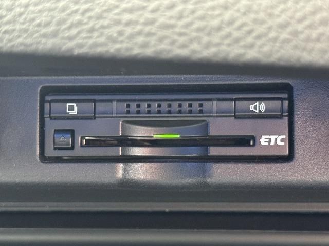 TOYOTA HARRIER 2WD 2014