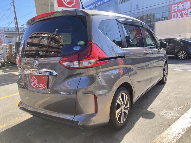 HONDA FREED plus HYBRID 2021