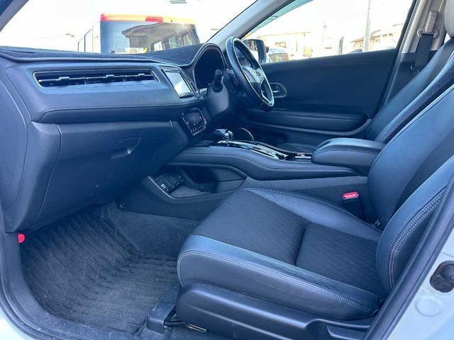 HONDA VEZEL HYBRID 2019