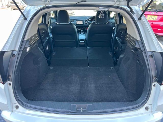 HONDA VEZEL HYBRID 2019