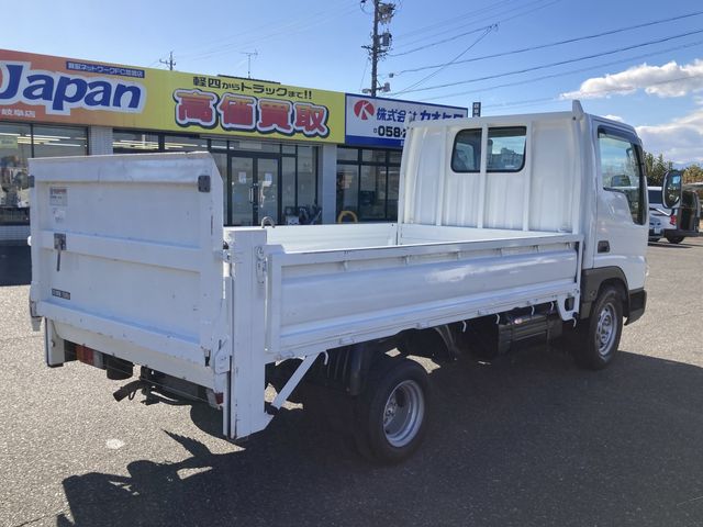 MAZDA TITAN DUSH 2004