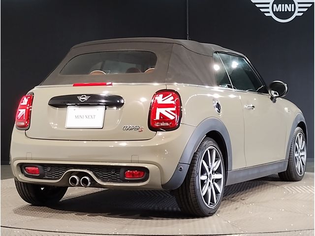 BMW MINI COOPER S open 2018