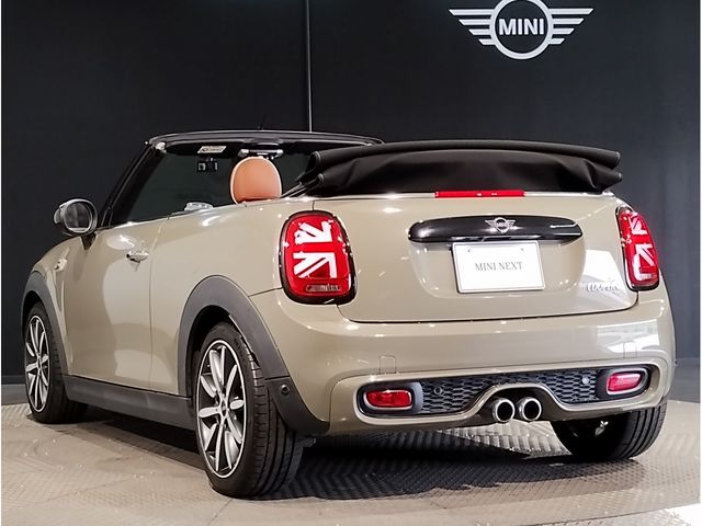 BMW MINI COOPER S open 2018