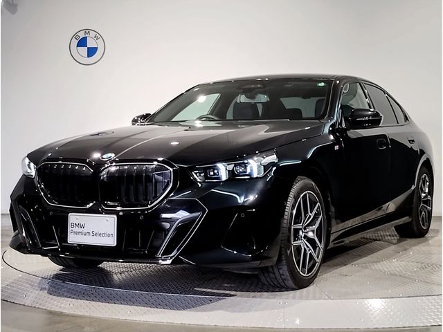 BMW BMW 5series sedan 2024